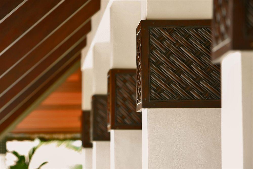 Oceanica Resort Panglao, Bohol Εξωτερικό φωτογραφία Detail of the staircase
