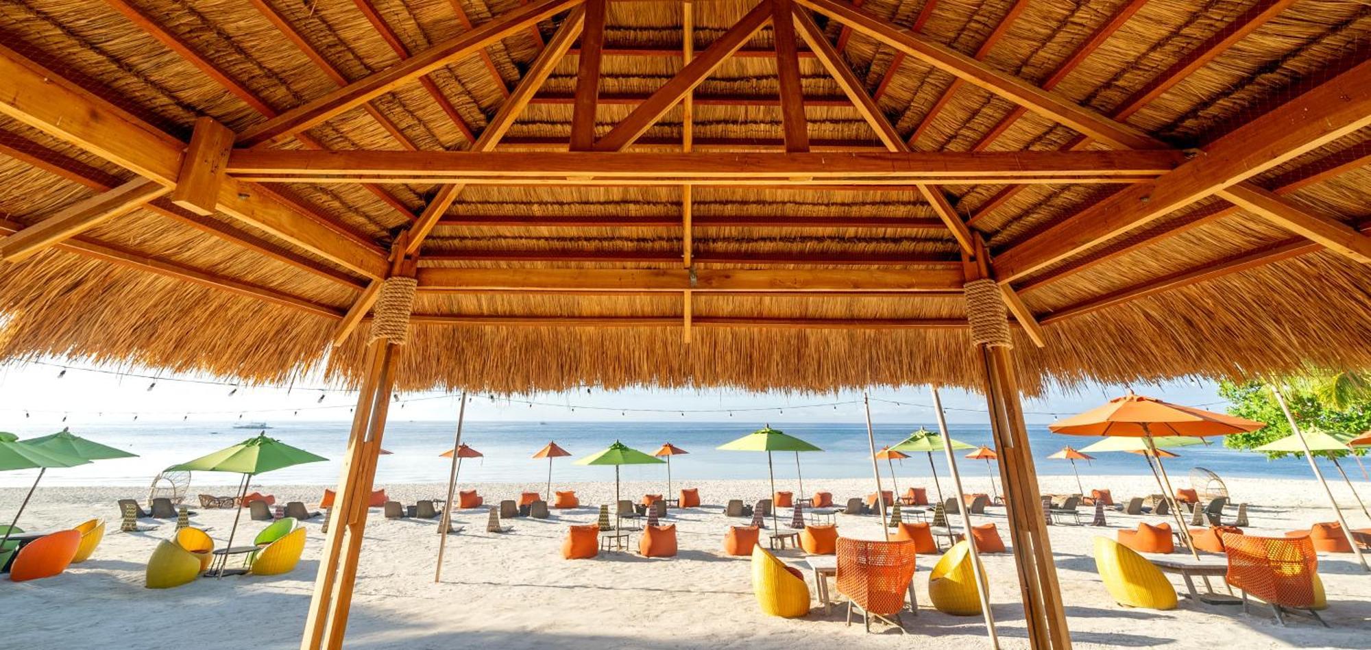 Oceanica Resort Panglao, Bohol Εξωτερικό φωτογραφία The beach at the Hard Rock Hotel