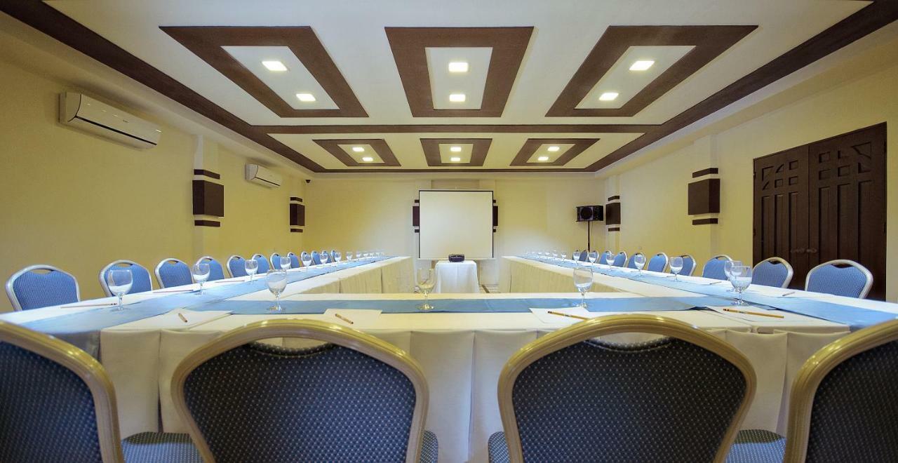 Oceanica Resort Panglao, Bohol Εξωτερικό φωτογραφία Meeting room